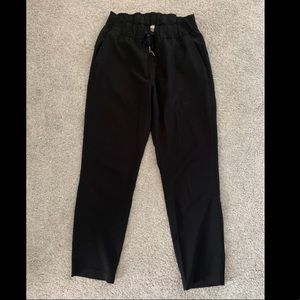 Lululemon On-the-Fly women’s pant, black size 6